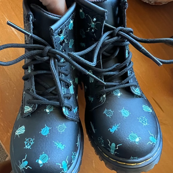 Toddler 1460 Glow in the Dark Bugs Lace Up Boots in Black - Picture 3 of 6